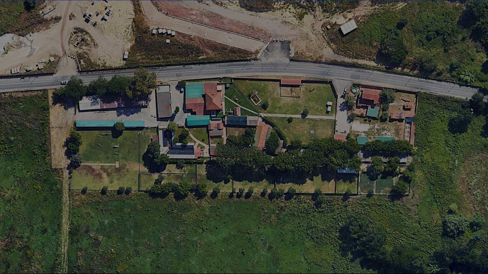 https://cscinofilo.it/wp-content/uploads/2021/02/Veduta-aerea-del-centro-sanitario-cinofilo-di-roma.jpg